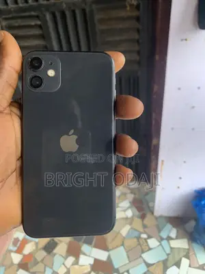 Apple iPhone 11 64GB Black
