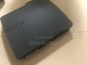 Amfani da PS3 Slim 500GB Console