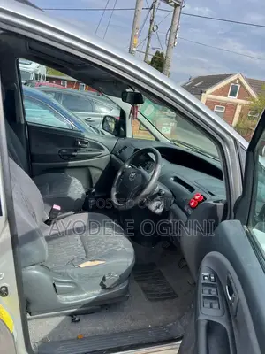 Toyota Previa 2005 Grey