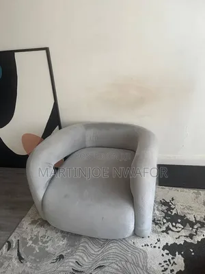 2 Sofo kujeru da aka yi amfani da su - Fari Cotton - Home Interiors