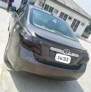 Toyota Camry 2010 Gray - Distress Deal