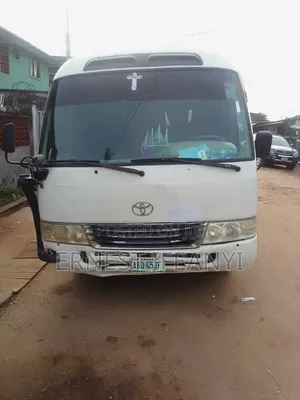 Toyota Coaster Bus 2017 Fari