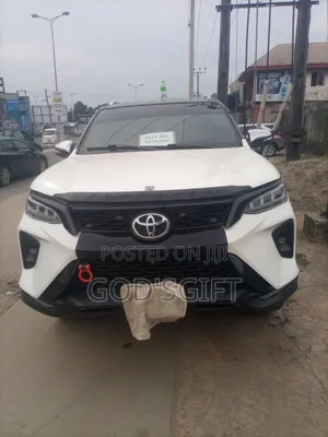 Toyota Fortuner 2024 (An Inganta Ta Daga 2012)