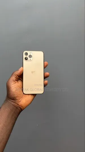 Apple iPhone 11 Pro Max 64GB Zinariya