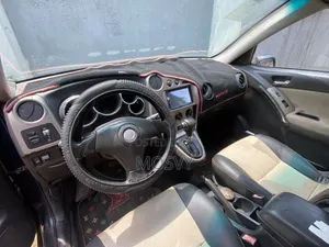 Toyota Matrix XR Hatchback ta 2003