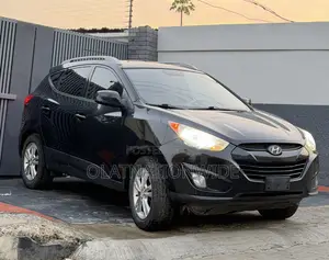 Hyundai Tucson Limited AWD 2012 Black