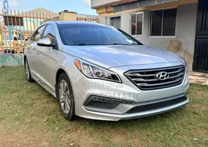 Hyundai Sonata Sport 2.0T Sedan 2016 - Silver