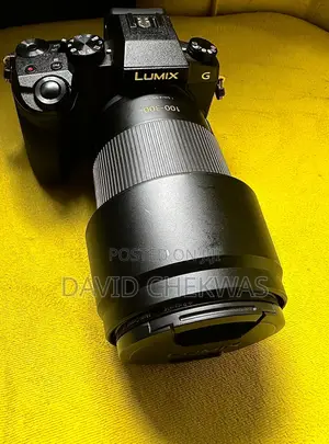 Lumix GH7 Camera da 100-300mm Lens