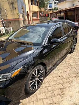 2019 Toyota Camry SE (2.5L) Waje Used