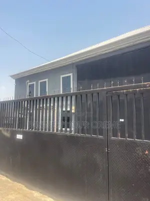 Wurin Ajiya Don Sawa a Dei-Dei (3000 sqm)