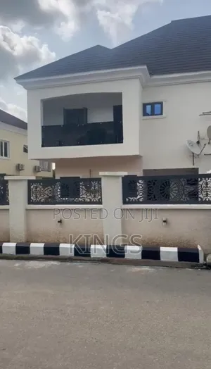 Gidan 4 Bedroom Duplex Don Siyarwa a Apo Dutse, Zone B