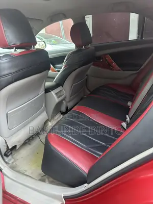 2010 Toyota Camry LE Red