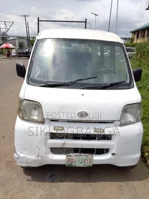 Daihatsu Hijet 2010 Fari Mini Bus