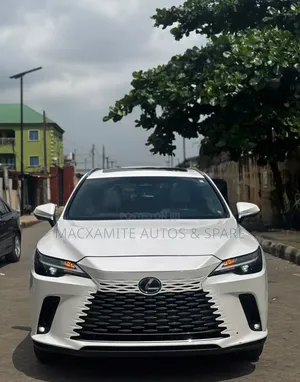 Lexus RX 350 AWD 2024 Fari