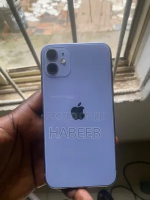 Apple iPhone 11 64GB Purple