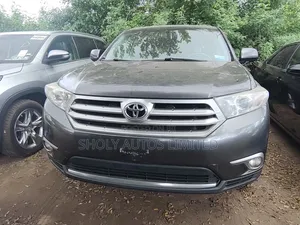 2012 Toyota Highlander Limited V6