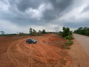 Filin Dama Don Siyarwa a Abeokuta - Zylus Olumo Pride Estate