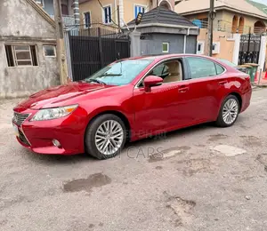 Lexus ES 350 2013 Red