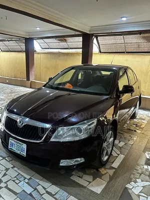 Skoda Octavia 2011 Maroon