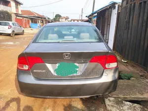 Honda Civic 2007 Gray
