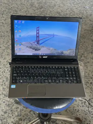 Acer Aspire 5750 Laptop - Intel Core i5, 8GB RAM, 750GB HDD