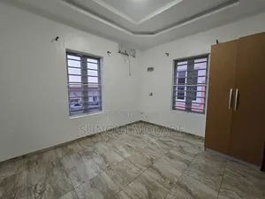 5-Bedroom Duplex with BQ in Bridgegate Estate, Agungi for Rent