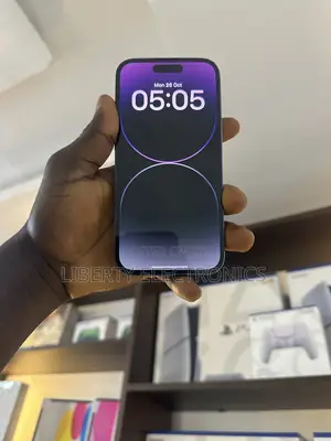Apple iPhone 14 Pro 256GB Purple