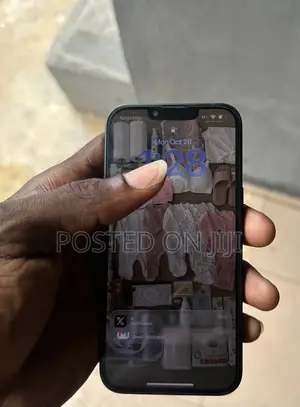 Apple iPhone 13 128GB Blue (Amfani da aka yi a UK)
