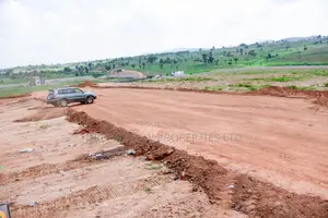Filin 450sqm a Guzape II Estate