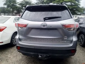 Toyota Highlander 2017 Silver