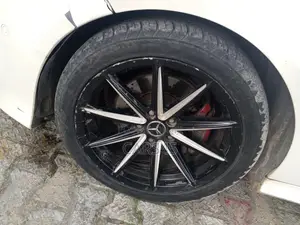 Mercedes-Benz E350 2013 Fari