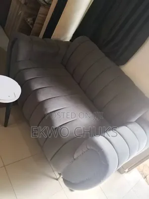 Home Interiors Sofa Mai Zama 2 da Wurin Zama 1