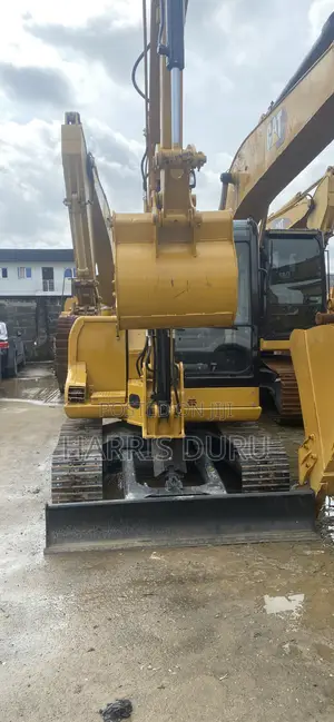 Caterpillar 306D Mini Excavator - Amfani Da Aka Yi A Kasashen Waje