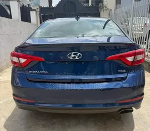 Hyundai Sonata 2016 Blue