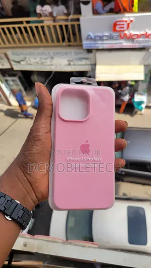 Katin iPhone 15 Pro Max Pink na Silicone