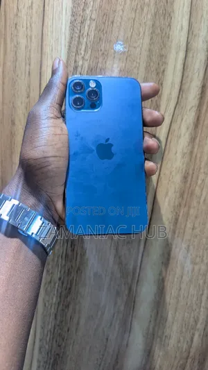 Apple iPhone 12 Pro 128GB Blue