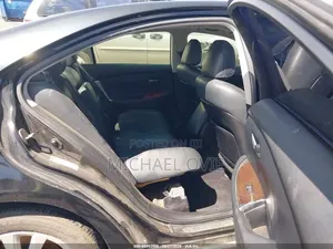 Toyota Venza V6 2009 Gold