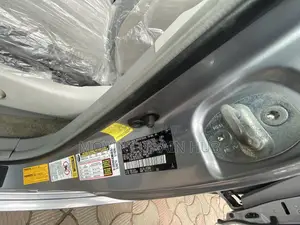 Toyota Sienna Limited 7-Fitarwa 2011