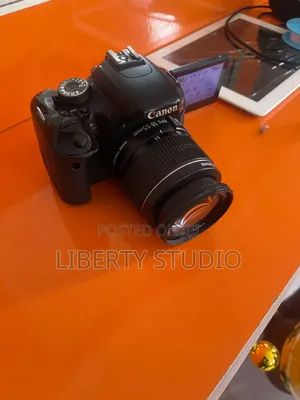 Canon EOS Rebel T3i/600D DSLR Kamera tare da 18-55mm Lens