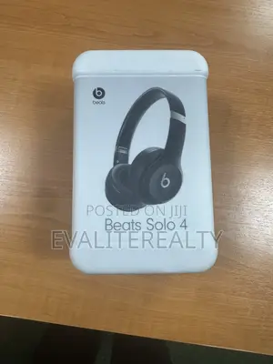 Beats Solo 4 Wireless Headphones - Black