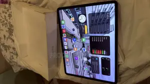 Apple iPad Pro (2022) 512GB Grey