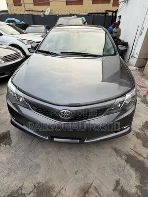 Toyota Camry LE Sedan 2012
