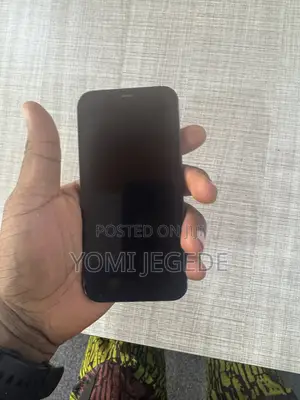 Apple iPhone 12 128GB Blue