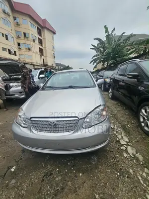 Toyota Corolla 2005 Silver