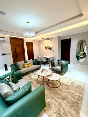 Gidan Alatu mai dakuna 2/3 tare da Pool/Gym a Ikeja