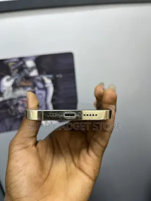 Apple iPhone 14 Pro 128GB Zinariya