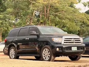 2010 Toyota Sequoia Limited 4WD SUV