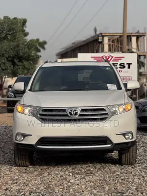 2013 Toyota Highlander Limited 3.5L 4WD Silver