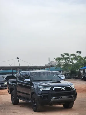 2021 Toyota Hilux Revo Double Cab Petrol 2.7 AWD Baki
