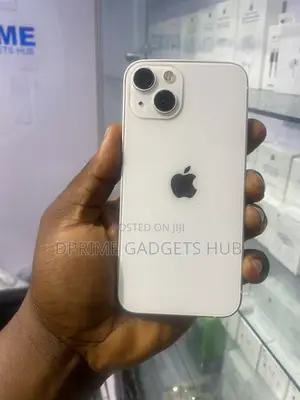 Apple iPhone 13 128GB Fari (Na Amfani)